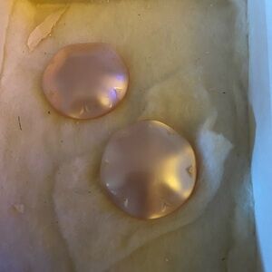 (JE26A)Elegant Rose Pearl-Like Clip On Earring Set